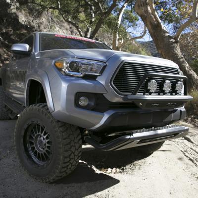 RC3 LR with Mounting Brackets Textured Black 2016-2018 Silverado 1500 Go Rhino