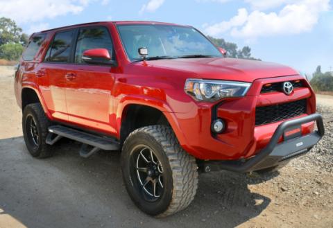 RC4 LR with Mounting Brackets &amp; 20 Inch Light Bar Textured Black 2016-2024 Toyota 4Runner Go Rhino
