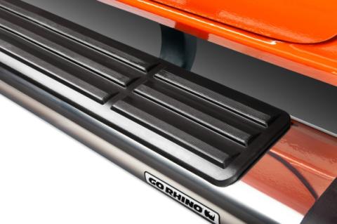 6 Inch OE Xtreme SideSteps With Mounting Bracket Kit Polished Stainless Steel 2017-2026 Ford F-250/F-350 Go Rhino