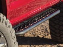 Dominator Xtreme D6 SideSteps With Mounting Bracket Kit Textured Black 2007-2018 Silverado/Sierra 1500/2500 HD Go Rhino